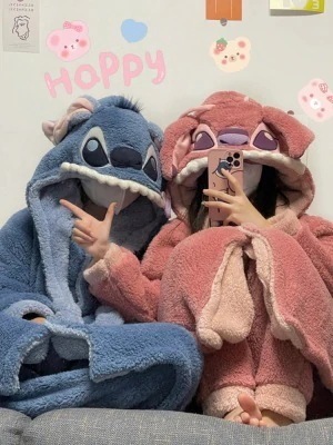 スティッチペアパジャマ女性春冬珊瑚絨毯厚手スティッチパー男性ロングフランネル部屋着 スティッチペアパジャマ女性春冬珊瑚絨毯厚手スティッチパー男性ロングフランネル部屋着