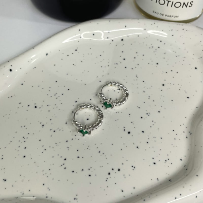 btsジミン着用 V着用Momento Earring モーメントイヤリング btsジミン着用 V着用Momento Earring モーメントイヤリング