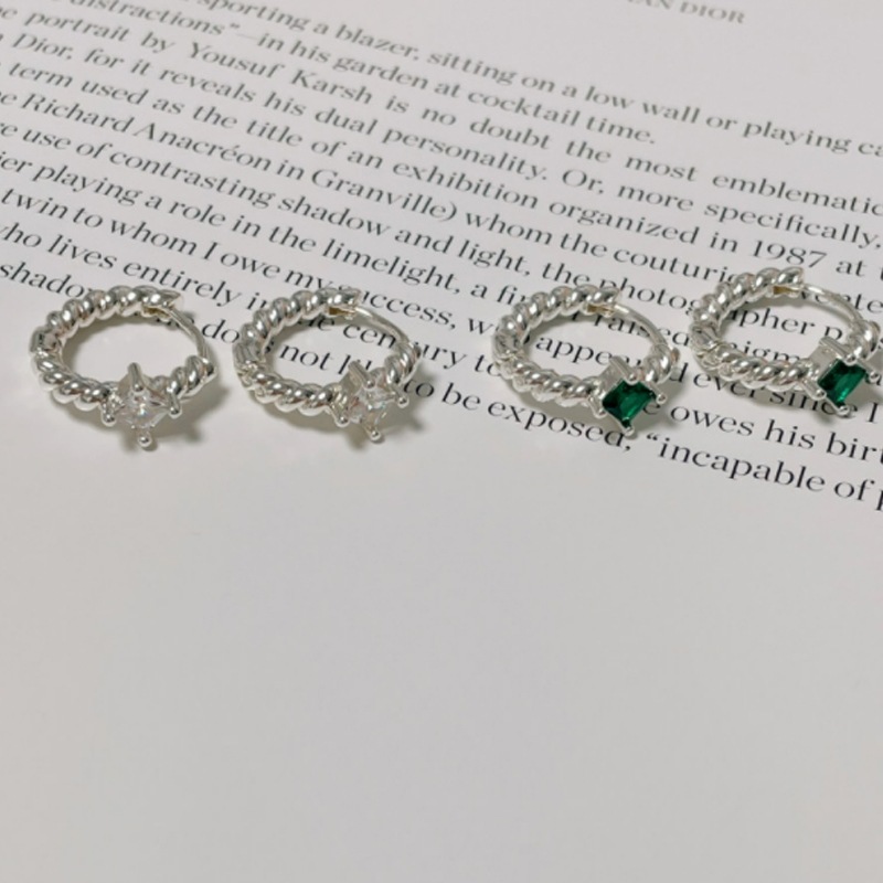 btsジミン着用 V着用Momento Earring モーメントイヤリング btsジミン着用 V着用Momento Earring モーメントイヤリング