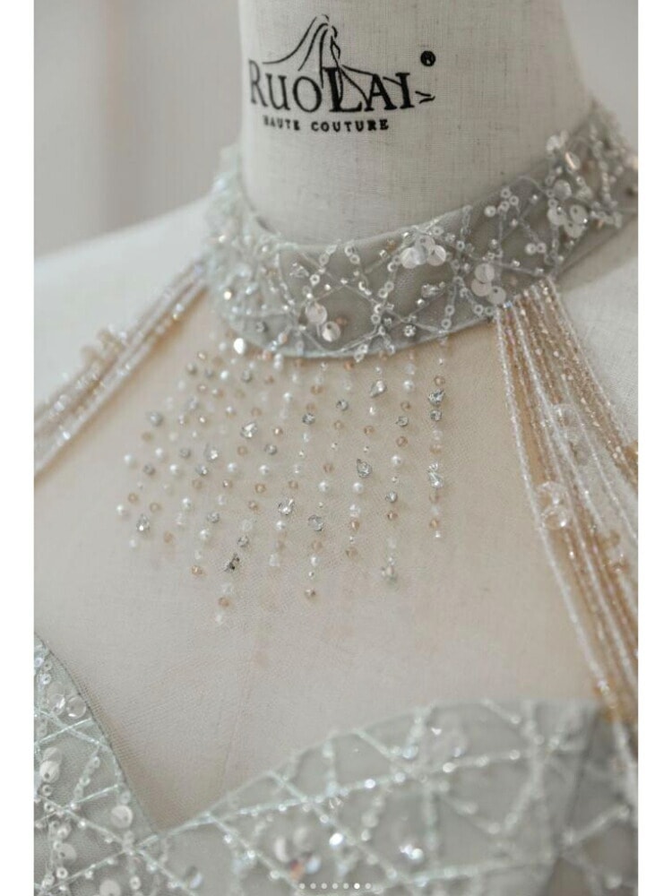 カラードレス ロングドレス パーティードレス グレー ハイネック ビーズ ウェディングドレス ウエディングドレス 結婚式 二次会 花嫁 前撮り 演奏会 発表会 カクテルドレス ブライダル フォーマルド