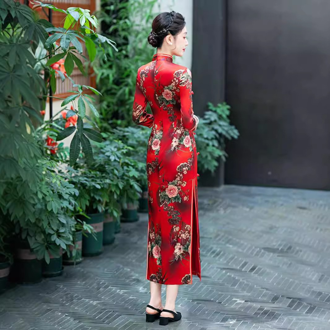 2025秋のシルクマルベリーシルクロングミドルスリーブチョンサム