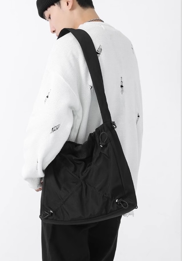 バッグ カバン レディース メンズ 男女権用 ユニセックス ショルダー 斜めがけ 肩がけ 大容量 折り畳み可能 スクエア 四角 ポケット ファスナー 柔らかい ソフト シンプル カジュアル お洒落 バッグ カバン レディース メンズ 男女権用 ユニセックス ショルダー 斜めがけ 肩がけ 大容量 折り畳み可能 スクエア 四角 ポケット ファスナー 柔らかい ソフト シンプル カジュアル お洒落