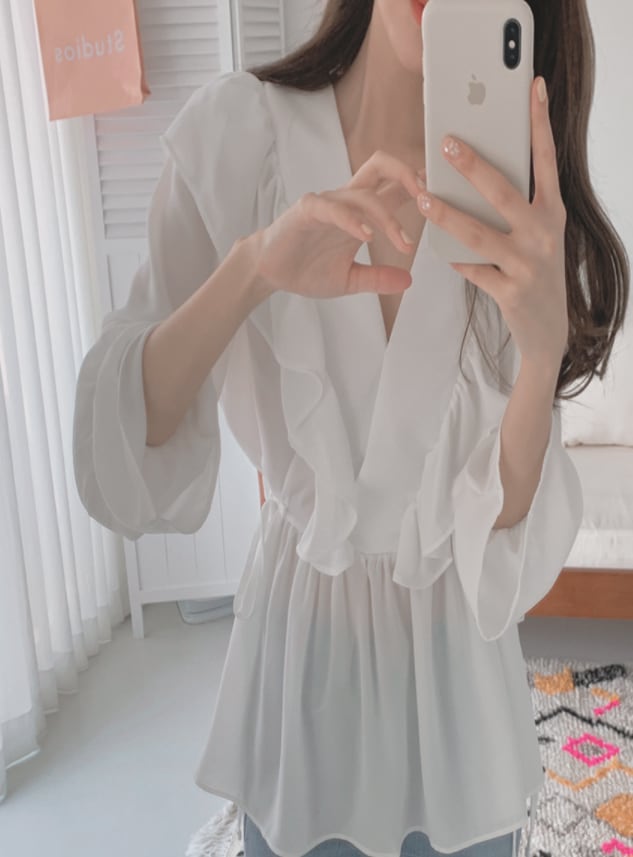 ネックフリルブラウス トップス ブラウス 袖あり l Vネック 切り替えデザイン フリル リボン 切り替えデザイン かわいい 大人可愛い きれいめ シンプル カジュアル 大人 おしゃれ お洒落 ネックフリルブラウス トップス ブラウス 袖あり l Vネック 切り替えデザイン フリル リボン 切り替えデザイン かわいい 大人可愛い きれいめ シンプル カジュアル 大人 おしゃれ お洒落