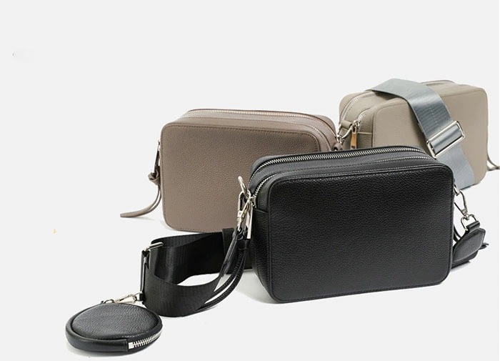 本革 ショルダーバッグ ワイドストラップ レディース カメラバッグ 男女兼用 ミニ ショルダー バッグ 斜めがけ 軽量 旅行 クロスボディー 通勤 レザーバッグ ブラック シンプル 小さめ 旅行 30 本革 ショルダーバッグ ワイドストラップ レディース カメラバッグ 男女兼用 ミニ ショルダー バッグ 斜めがけ 軽量 旅行 クロスボディー 通勤 レザーバッグ ブラック シンプル 小さめ 旅行 30