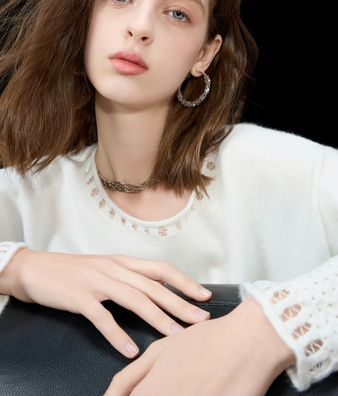 トップス セーター 長袖 ラウンドネック プルオーバー ミディアム丈 透かし編み かわいい 大人可愛い きれいめ シンプル 上品 レトロ おしゃれ かっこいい カジュアル こなれ感 個性的 主役級 トップス セーター 長袖 ラウンドネック プルオーバー ミディアム丈 透かし編み かわいい 大人可愛い きれいめ シンプル 上品 レトロ おしゃれ かっこいい カジュアル こなれ感 個性的 主役級