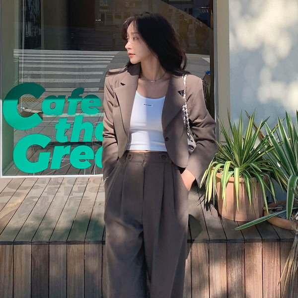 ショート丈 トップス Tシャツ カットソー 長袖 ラウンドネック スリム タイト 細身 大人可愛い きれいめ シンプル カジュアル 大人 かっこいい ショート丈 トップス Tシャツ カットソー 長袖 ラウンドネック