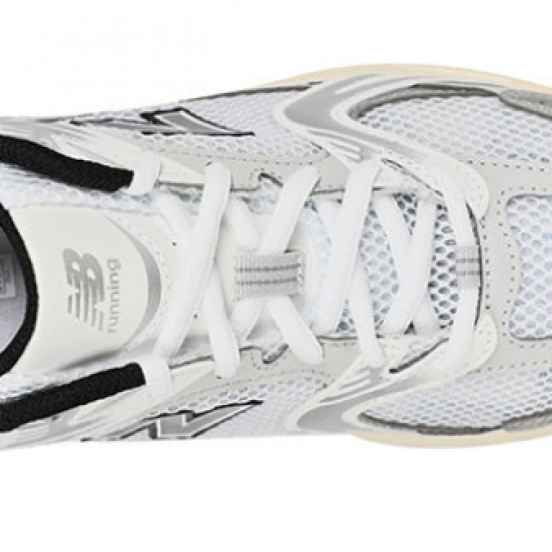 ニューバランススニーカー 530 シルバークリーム ニューバランススニーカー 530 シルバークリーム