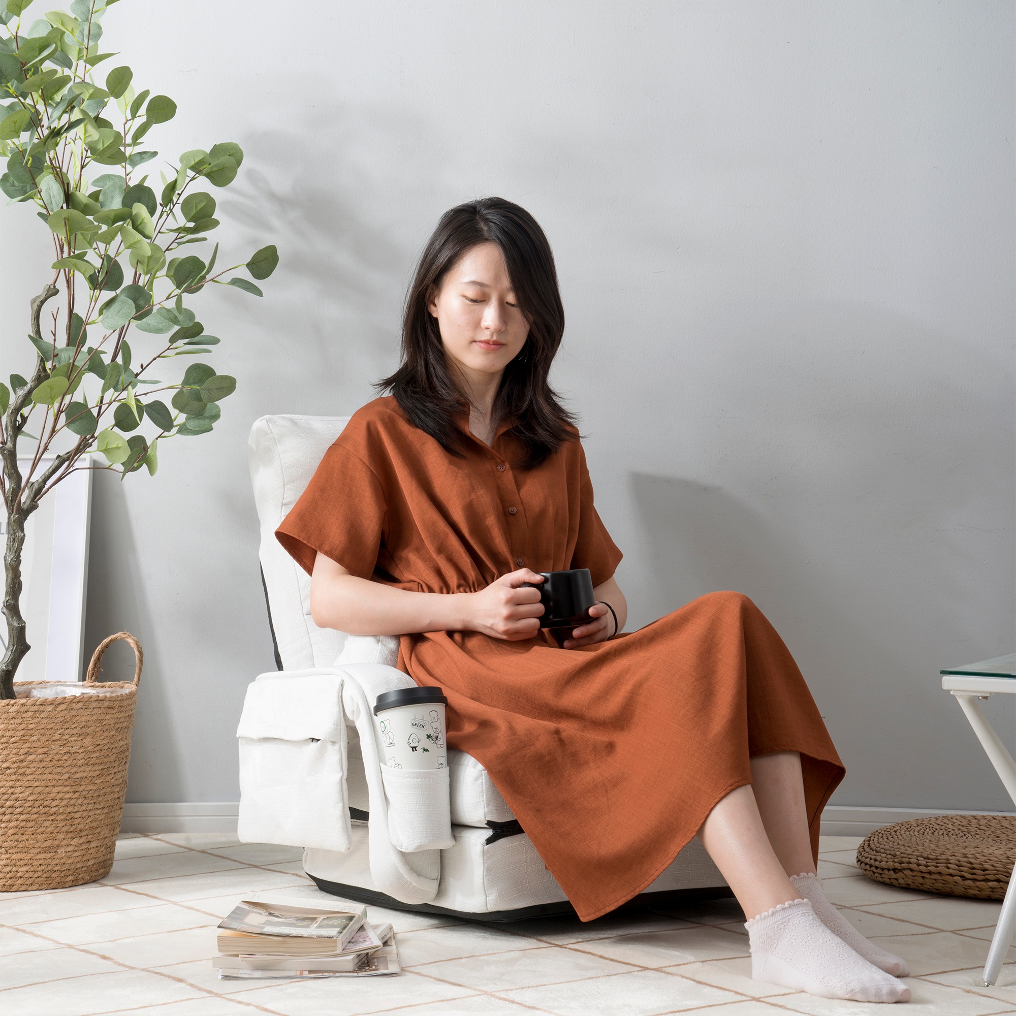 【国内即発送】座椅子 リクライニング 14段ギア リクライニングチェアー ファブリック 座イス おしゃれ 椅子 チェアー いす イス コンパクト【ホワイト】 【国内即発送】座椅子 リクライニング 14段ギア リクライニングチェアー ファブリック 座イス おしゃれ 椅子 チェアー いす イス コンパクト【ホワイト】