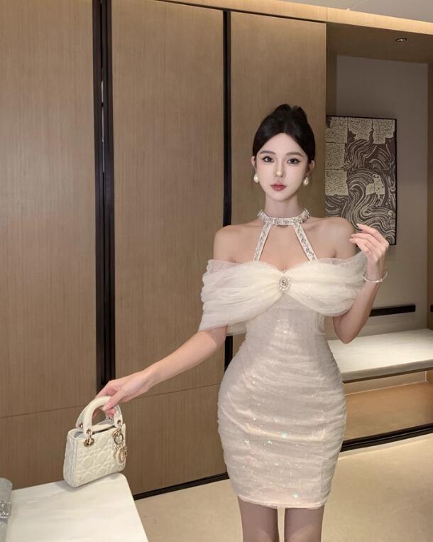 パーティードレス 演奏会ドレス お呼ばれドレス 食事会 女子会 デート 同窓会 披露宴 二次会 記念日 誕生日会 プレゼント お祝い ミニバー カクテルバー