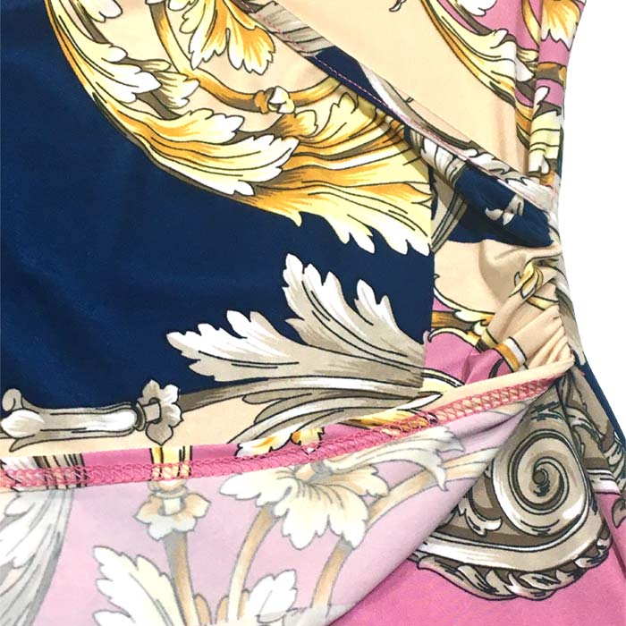 ワンピース ミニ丈 半袖 Vネック LAインポート バロックツタ模様 タイト レイヤード ラップ S.M.L マルチピンク FROM USA UA231016LA019 ワンピース ミニ丈 半袖 Vネック LAインポート バロックツタ模様 タイト レイヤード ラップ S.M.L マルチピンク FROM USA UA231016LA019