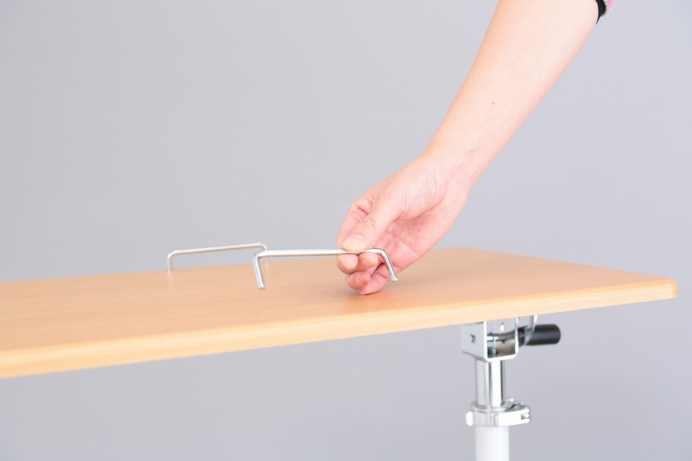 オスマック SCY2168M4CN 角度調整機能付きマルチテーブル(ナチュラル) SCY2168M4CNオスマツク オスマック SCY2168M4CN 角度調整機能付きマルチテーブル(ナチュラル) SCY2168M4CNオスマツク