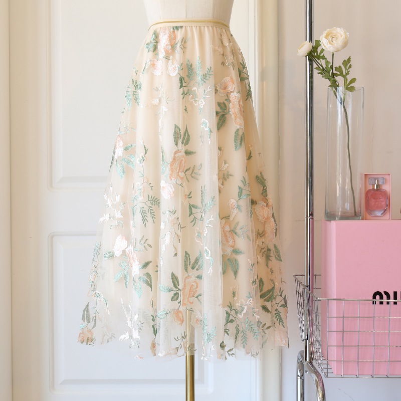 スカート レディース チュールスカート 韓国 フレアスカート 花柄スカート ロングスカート 2色 ミモレ丈 レース チュール 刺繍 花柄 透け感 切り替え Aライン ウエストゴム かわいい 大人可愛い
