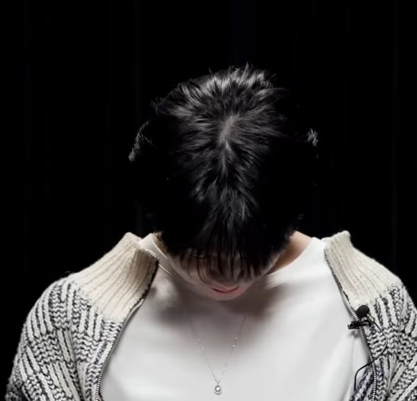 BTS JIMIN着用】CHANEL 20SS パールチェーン付スクエアグラス
