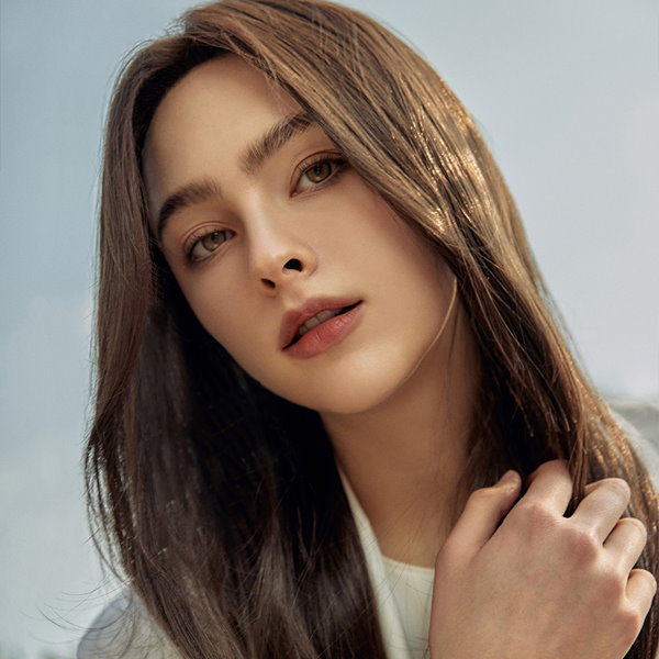 ピンクエイジ　フルウィッグ セミレイヤード　Cカールパーマ Qoo10] ピンクエイジ セミ手植えフルウィッグ) セミレイヤード