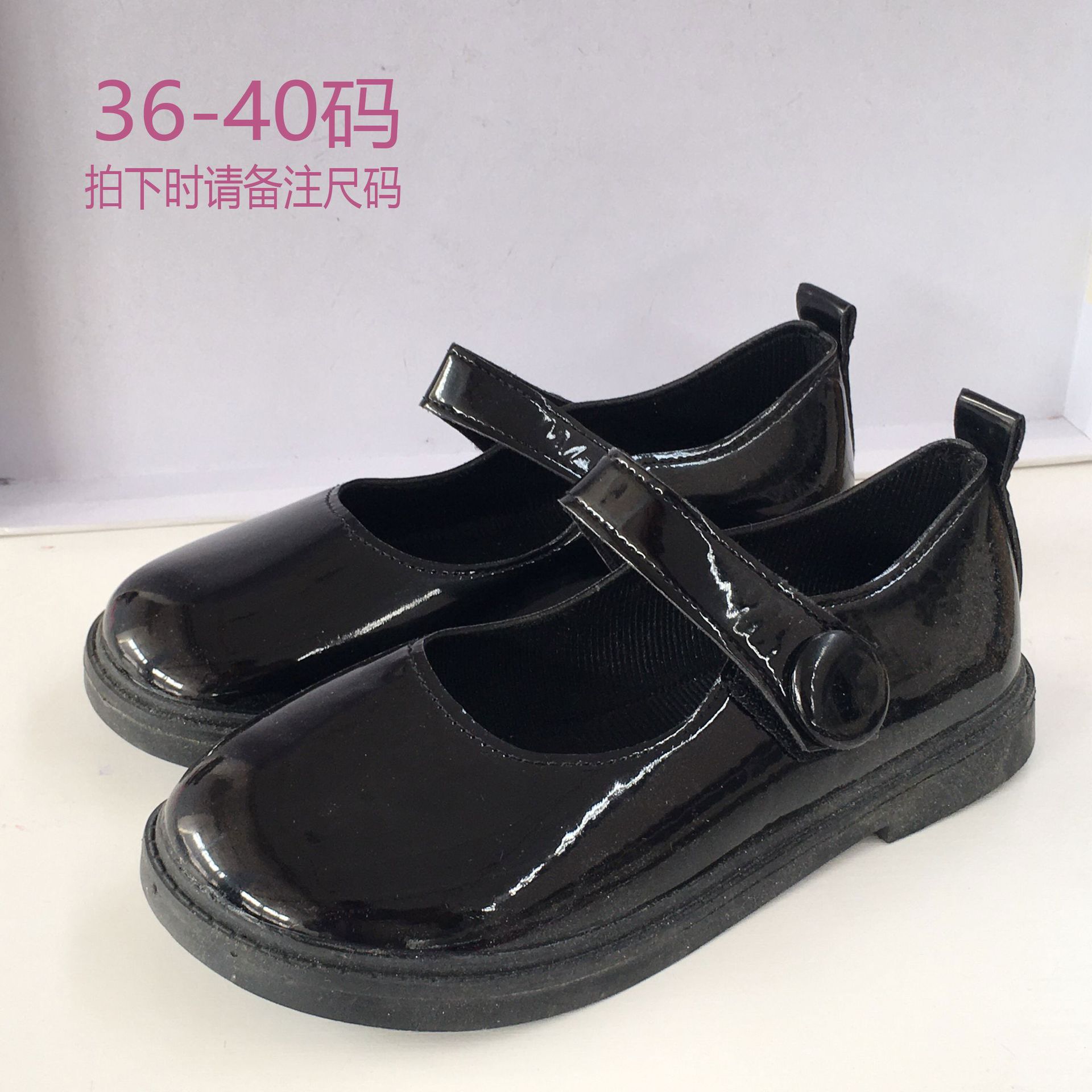 マジックカードの女の子サクラレッドアンドホワイトの戦闘スーツサクラとcosサーバーゲームアニメーションサクラは一連のコスチュームを再生します マジックカードの女の子サクラレッドアンドホワイトの戦闘スーツサクラとcosサーバーゲームアニメーションサクラは一連のコスチュームを再生します