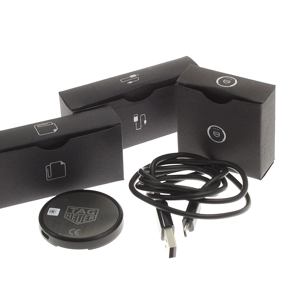 タグホイヤー TAG HEUER SBF8A8013 コネクテッド モジュラー クォーツ メンズ 良品 箱保証書付き_816949【中古】