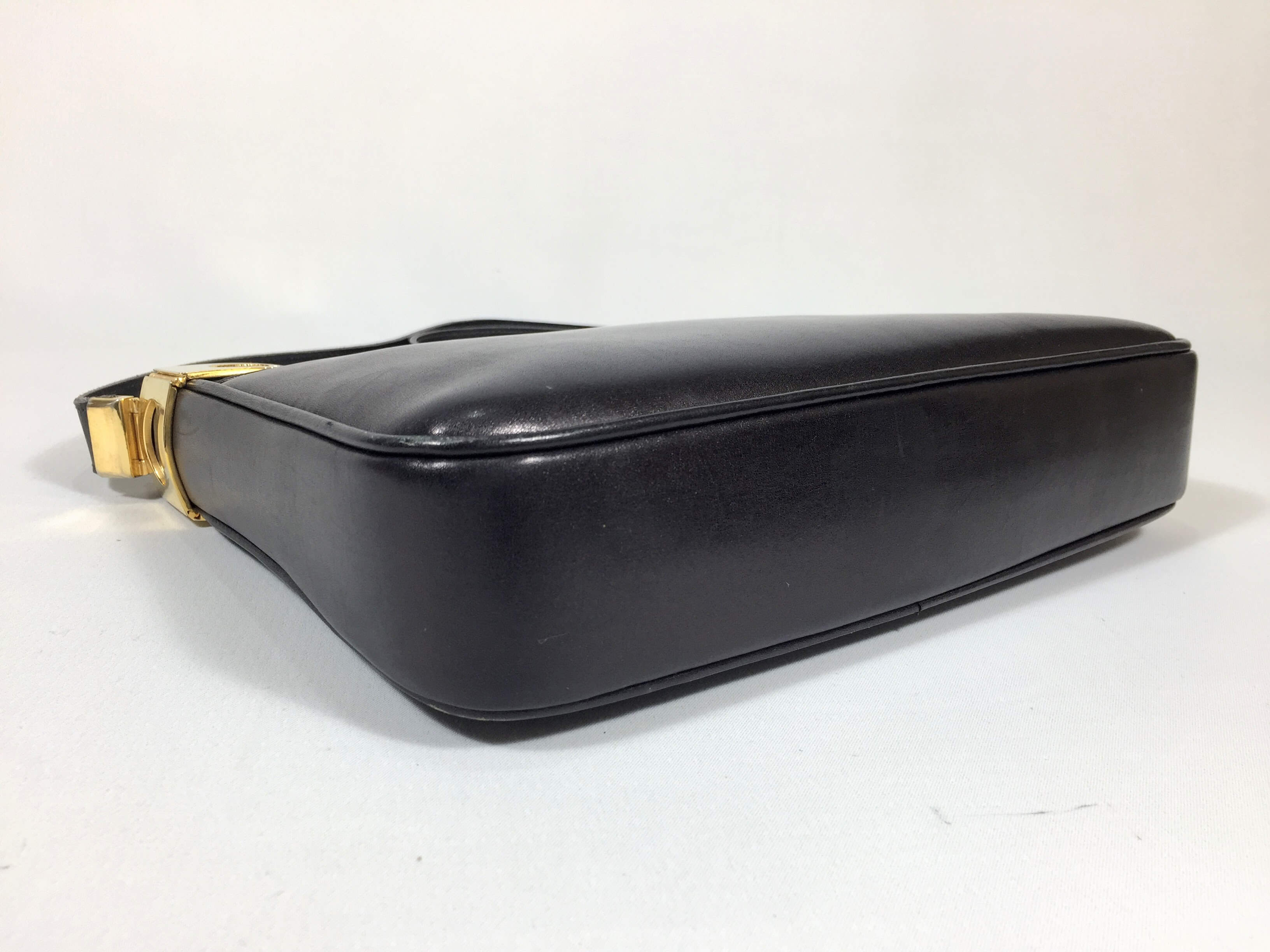 ショルダーバッグ レザー 黒 レザー ショルダーバッグ レザー 黒 レザー