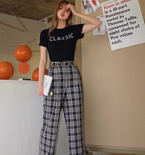 トップス Tシャツ ミディアム丈 袖あり 半袖 ラウンドネック スリム ストレート ニット かわいい カジュアル おしゃれ かっこいい こなれ感 ラフ キュート ルーズ クール 主役級 レタープリント トップス Tシャツ ミディアム丈 袖あり 半袖 ラウンドネック スリム ストレート ニット かわいい カジュアル おしゃれ かっこいい こなれ感 ラフ キュート ルーズ クール 主役級 レタープリント