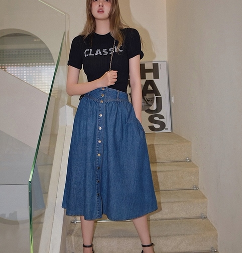 トップス Tシャツ ミディアム丈 袖あり 半袖 ラウンドネック スリム ストレート ニット かわいい カジュアル おしゃれ かっこいい こなれ感 ラフ キュート ルーズ クール 主役級 レタープリント トップス Tシャツ ミディアム丈 袖あり 半袖 ラウンドネック スリム ストレート ニット かわいい カジュアル おしゃれ かっこいい こなれ感 ラフ キュート ルーズ クール 主役級 レタープリント