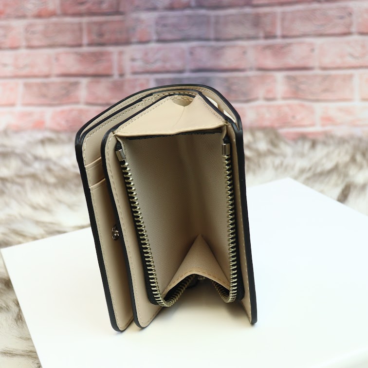 即発 正規品 USA直送 アウトレット レディース 二つ折り財布4S5SMP004S02/4S5SMP005S01/4R3SMP034S01/4S4SMP009S02/4S4SMP002S02 即発 正規品 USA直送 アウトレット レディース 二つ折り財布4S5SMP004S02/4S5SMP005S01/4R3SMP034S01/4S4SMP009S02/4S4SMP002S02