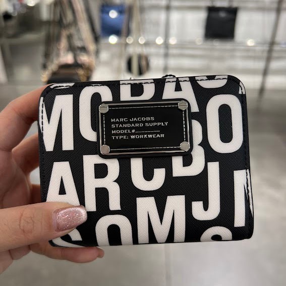 即発 正規品 USA直送 アウトレット レディース 二つ折り財布4S5SMP004S02/4S5SMP005S01/4R3SMP034S01/4S4SMP009S02/4S4SMP002S02 即発 正規品 USA直送 アウトレット レディース 二つ折り財布4S5SMP004S02/4S5SMP005S01/4R3SMP034S01/4S4SMP009S02/4S4SMP002S02