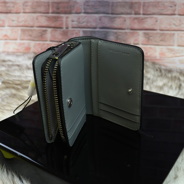 即発 正規品 USA直送 アウトレット レディース 二つ折り財布4S5SMP004S02/4S5SMP005S01/4R3SMP034S01/4S4SMP009S02/4S4SMP002S02 即発 正規品 USA直送 アウトレット レディース 二つ折り財布4S5SMP004S02/4S5SMP005S01/4R3SMP034S01/4S4SMP009S02/4S4SMP002S02