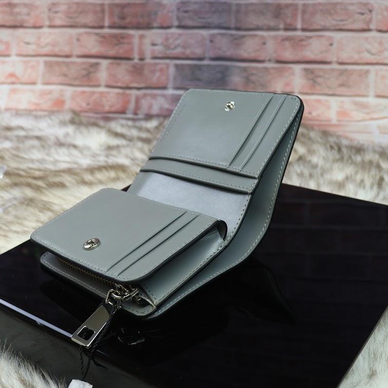 即発 正規品 USA直送 アウトレット レディース 二つ折り財布4S5SMP004S02/4S5SMP005S01/4R3SMP034S01/4S4SMP009S02/4S4SMP002S02 即発 正規品 USA直送 アウトレット レディース 二つ折り財布4S5SMP004S02/4S5SMP005S01/4R3SMP034S01/4S4SMP009S02/4S4SMP002S02