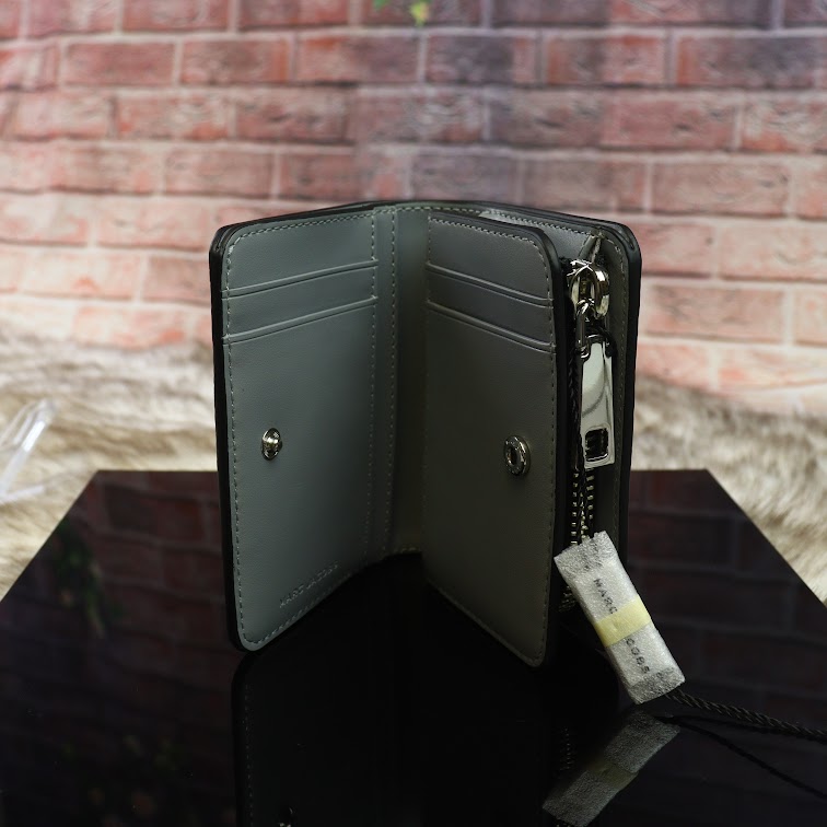 即発 正規品 USA直送 アウトレット レディース 二つ折り財布4S5SMP004S02/4S5SMP005S01/4R3SMP034S01/4S4SMP009S02/4S4SMP002S02 即発 正規品 USA直送 アウトレット レディース 二つ折り財布4S5SMP004S02/4S5SMP005S01/4R3SMP034S01/4S4SMP009S02/4S4SMP002S02