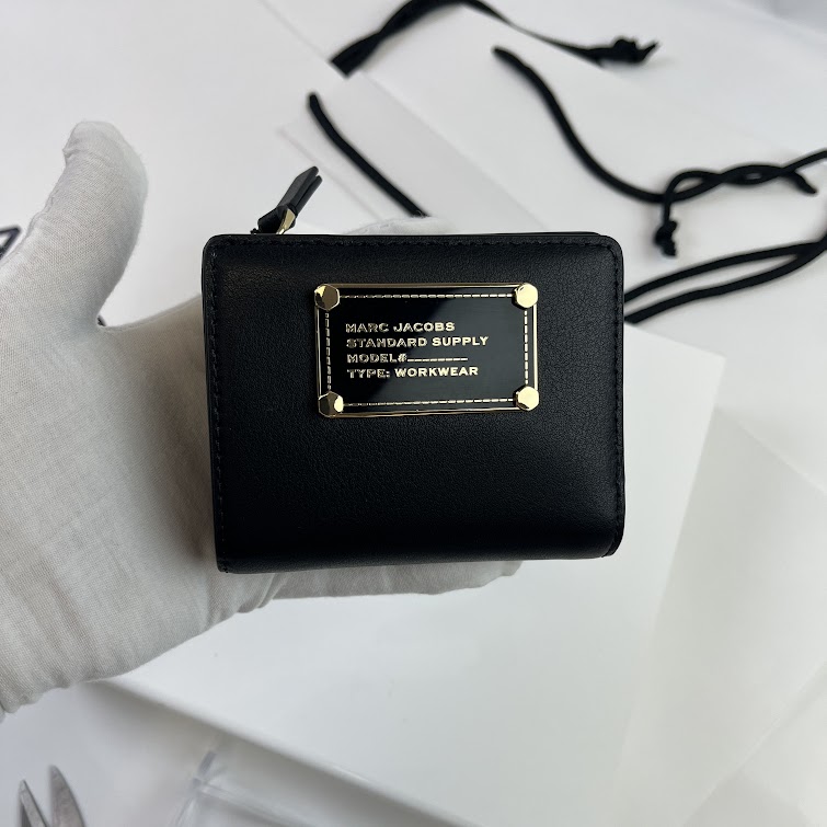 即発 正規品 USA直送 アウトレット レディース 二つ折り財布4S5SMP004S02/4S5SMP005S01/4R3SMP034S01/4S4SMP009S02/4S4SMP002S02 即発 正規品 USA直送 アウトレット レディース 二つ折り財布4S5SMP004S02/4S5SMP005S01/4R3SMP034S01/4S4SMP009S02/4S4SMP002S02