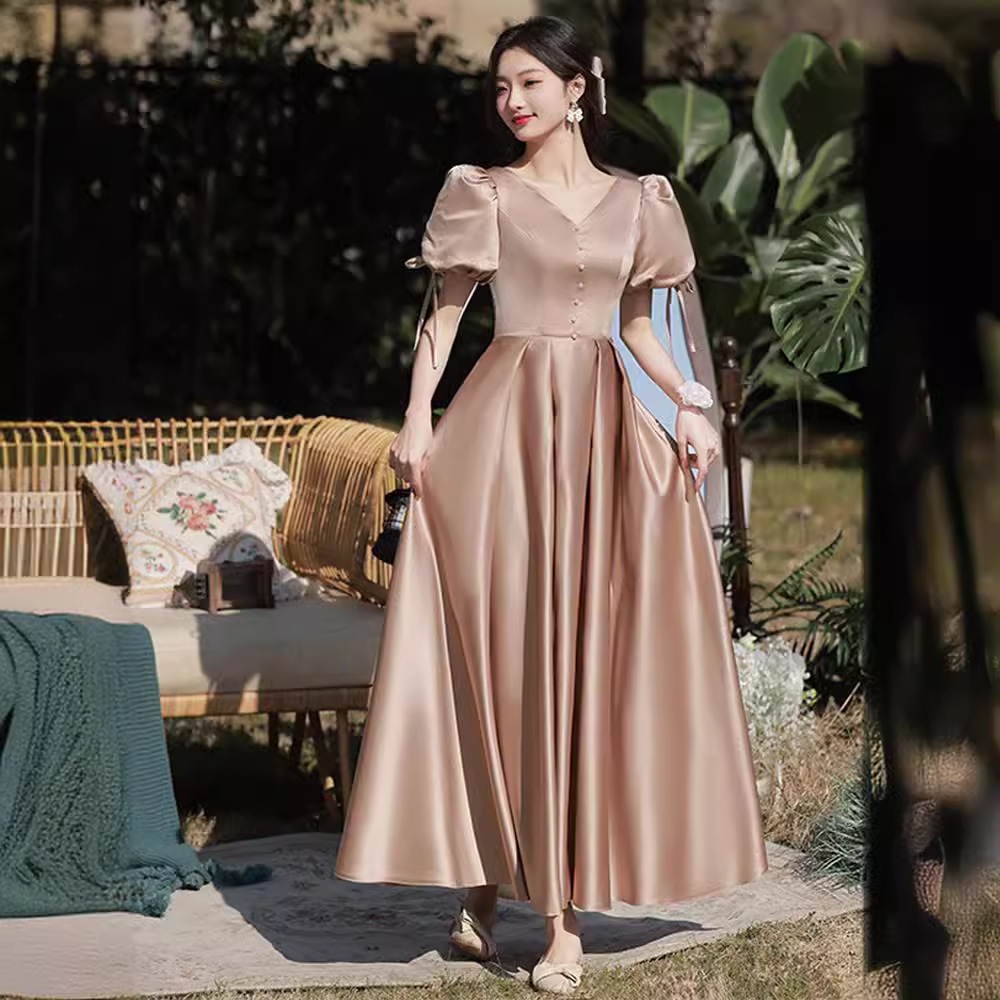 ブリスマイドドレス秋と冬のサテン女性の気質のためのハイエンドドレス結婚式の姉妹グループの親友ドレス ブリスマイドドレス秋と冬のサテン女性の気質のためのハイエンドドレス結婚式の姉妹グループの親友ドレス