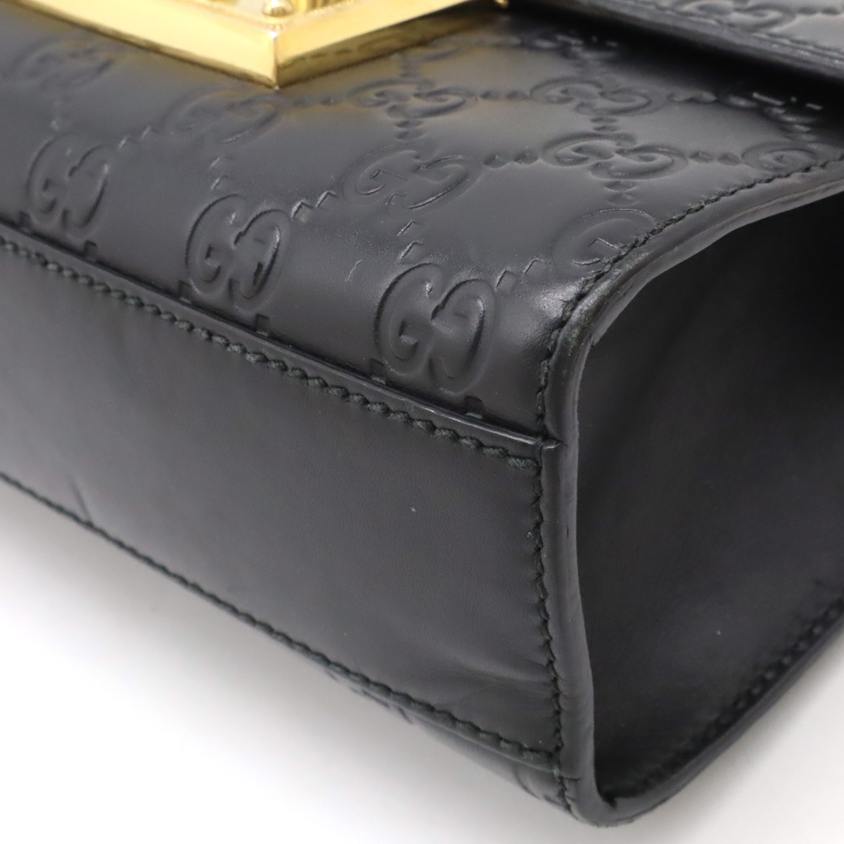 グッチシマ パドロック GG スモール ショルダーバッグ チェーンショルダー レザー ブラック 黒 ゴールド金具 409487 グッチシマ パドロック GG スモール ショルダーバッグ チェーンショルダー レザー ブラック 黒 ゴールド金具 409487