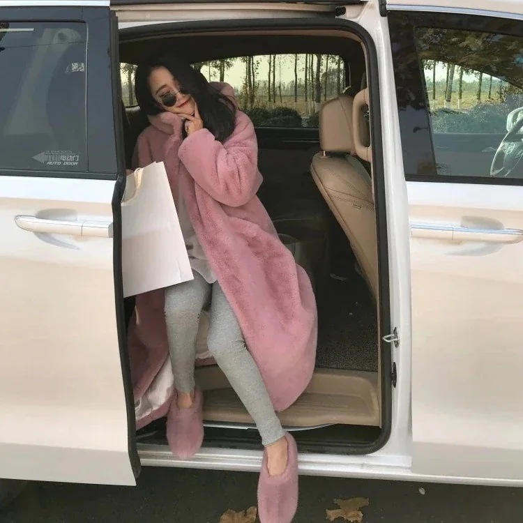 ファーコート ロング丈 エコファージャケット レディース 服 ボタン もこもこ フワフワ 軽い 暖かい 可愛い 膝下丈 肌触り良く 柔らい おしゃれ 大人 韓国ファッション ファーコート ロング丈 エコファージャケット レディース 服 ボタン もこもこ フワフワ 軽い 暖かい 可愛い 膝下丈 肌触り良く 柔らい おしゃれ 大人 韓国ファッション