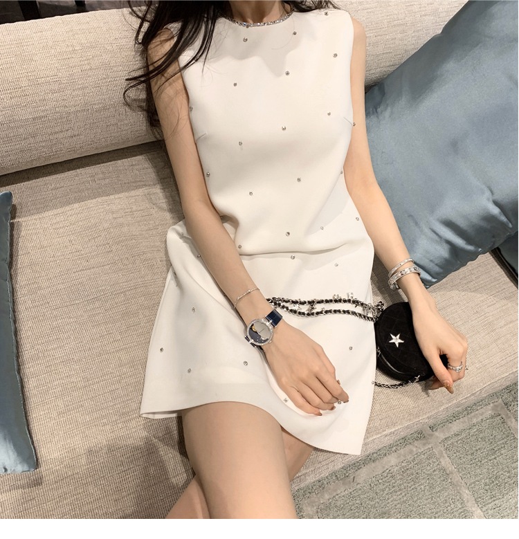 ワンピース 膝丈 ひざ丈 袖なし ノースリーブ Vネック Aライン 綿 ポリエステル 大人可愛い 上品さ ワンピドレス お呼ばれ きれいめ 大人 上品 おしゃれ お洒落 大人女子 ルーズ 個性的 ワンピース 膝丈 ひざ丈 袖なし ノースリーブ Vネック Aライン 綿 ポリエステル 大人可愛い 上品さ ワンピドレス お呼ばれ きれいめ 大人 上品 おしゃれ お洒落 大人女子 ルーズ 個性的