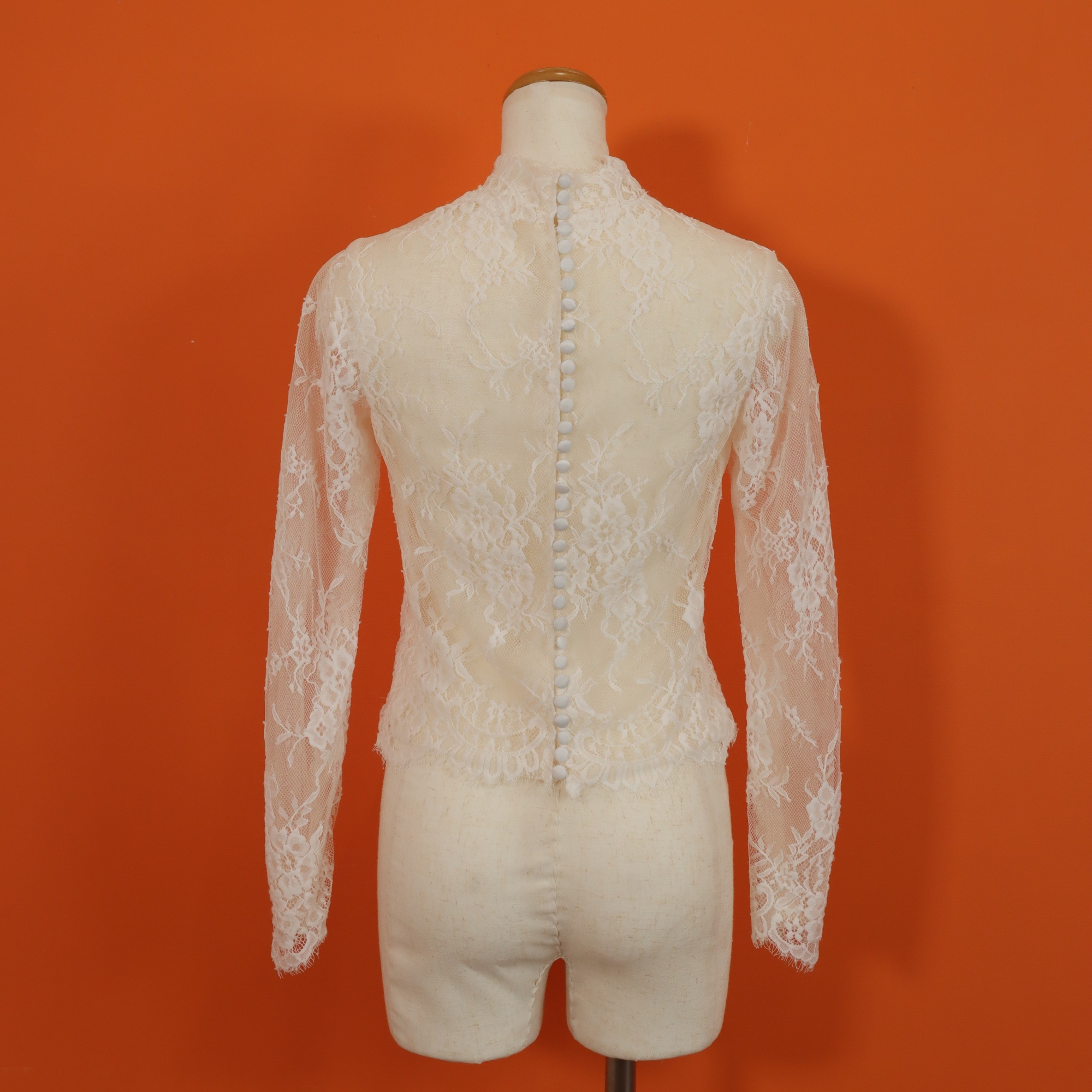 ボレロ ロングスリーブ ハイネック 流れる透け花レース 花嫁/ウェディングドレス くるみボタン ボレロ ロングスリーブ ハイネック 流れる透け花レース 花嫁/ウェディングドレス くるみボタン