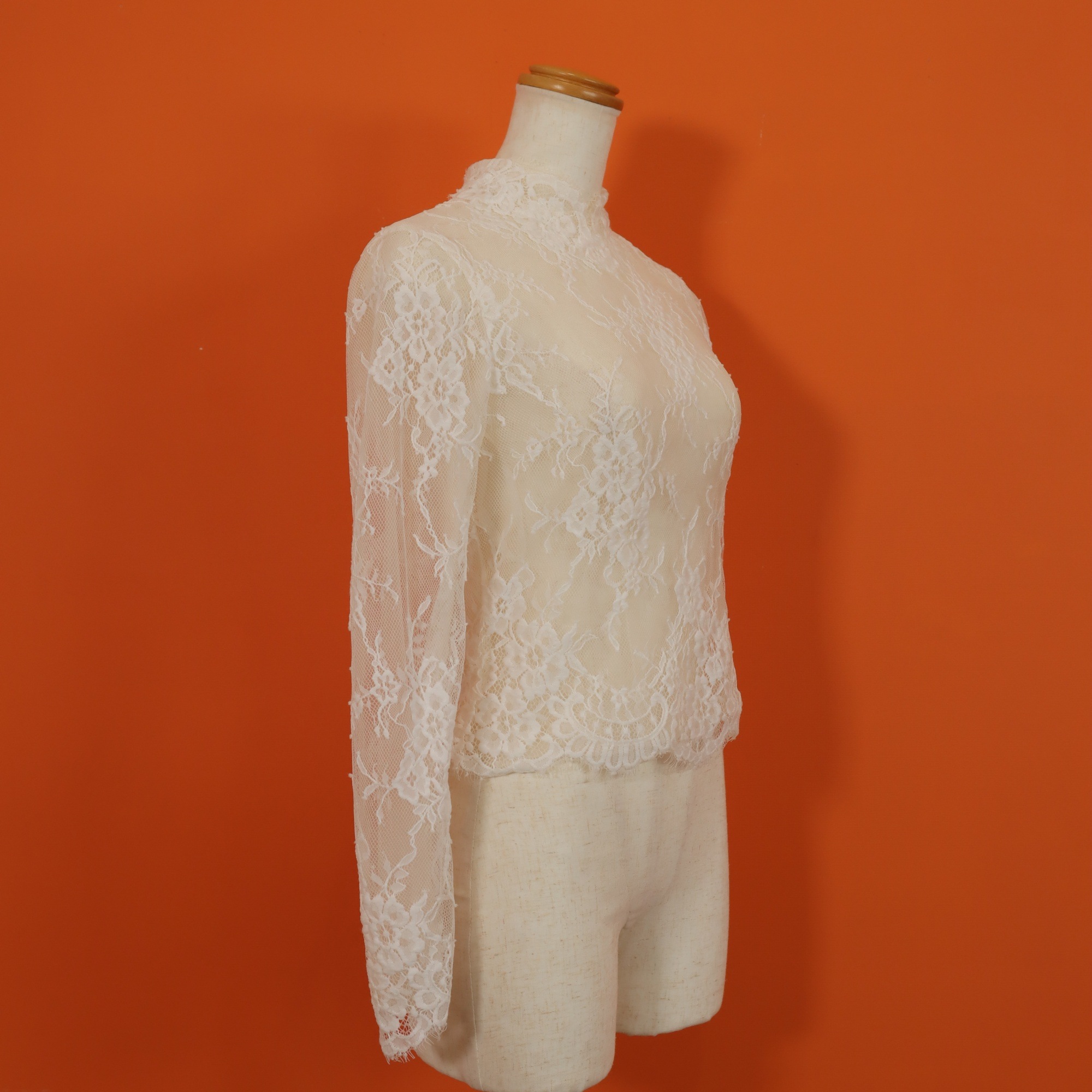 ボレロ ロングスリーブ ハイネック 流れる透け花レース 花嫁/ウェディングドレス くるみボタン ボレロ ロングスリーブ ハイネック 流れる透け花レース 花嫁/ウェディングドレス くるみボタン