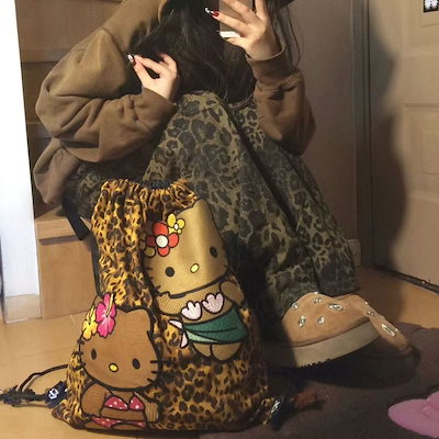 Qoo10] 日焼けキティ ナップサック スポーツ ナ : バッグ・雑貨