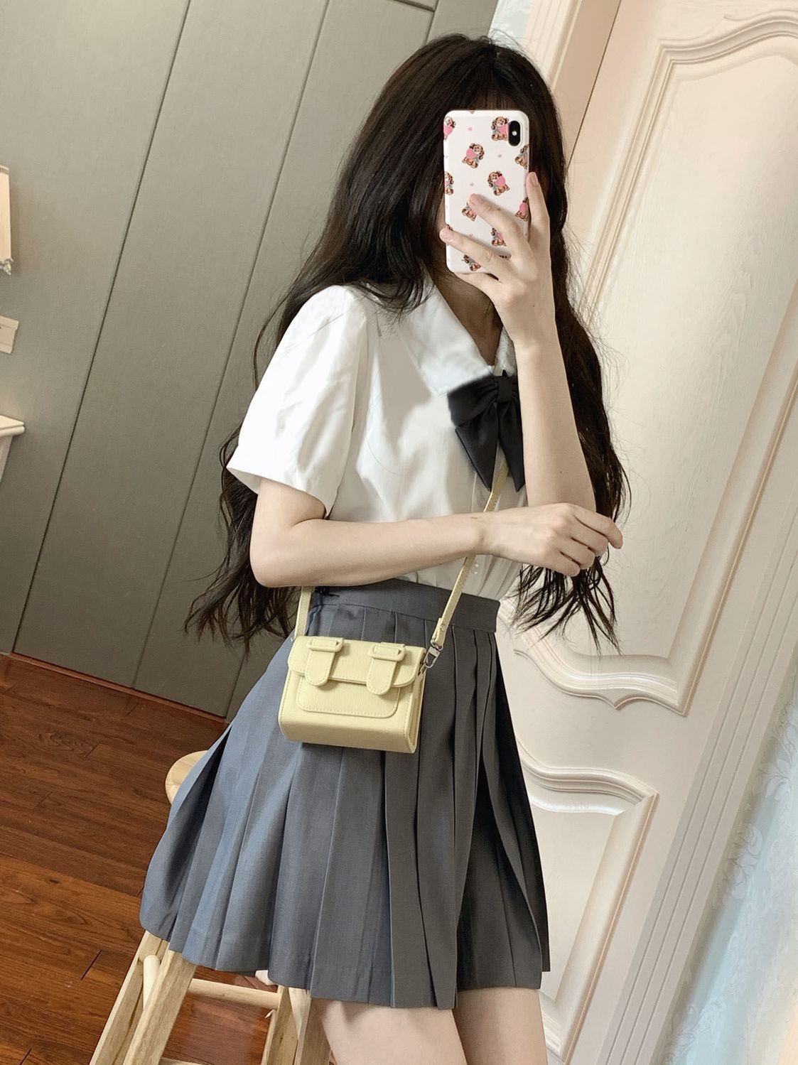【jk 3点セット】 韓国ファッション 高級感 修身 シャツ+プリーツスカート +ネクタイ