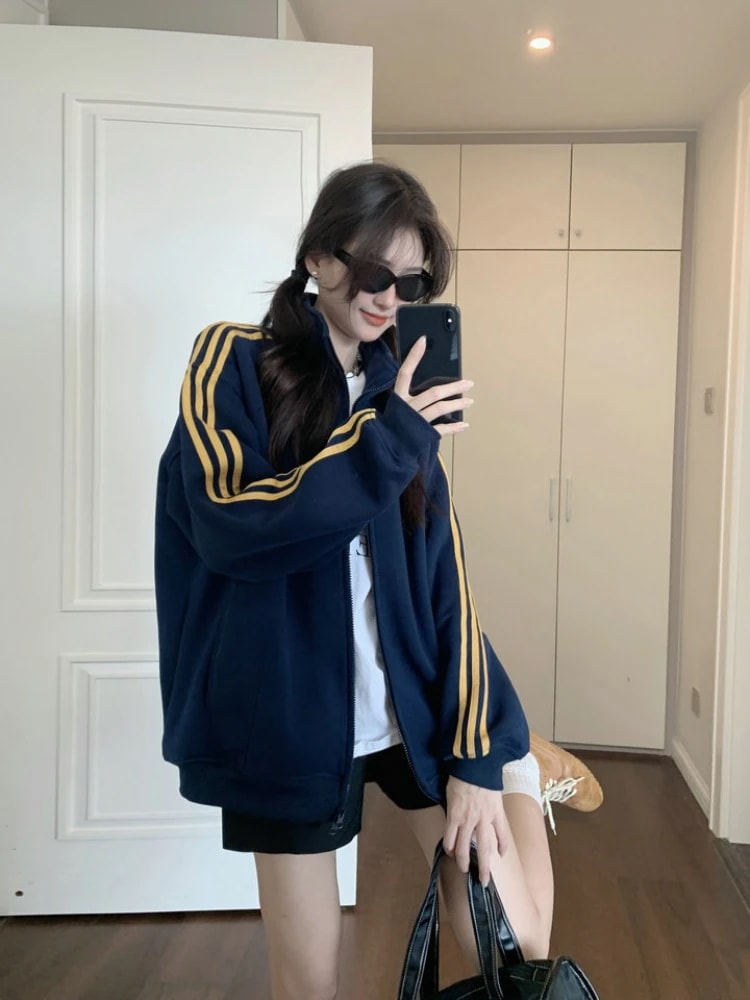 2025 春夏トップスかわいいパーカー ハイネック韓国風長袖ゆったり細見え白黒おしゃれレトロチャッシルエット甘め大人っぽ韓国フルサイズファッション系ルーズレディースサイドお出かけ学生通学トラック羽織り 2025 春夏トップスかわいいパーカー ハイネック韓国風長袖ゆったり細見え白黒おしゃれレトロチャッシルエット甘め大人っぽ韓国フルサイズファッション系ルーズレディースサイドお出かけ学生通学トラック羽織り