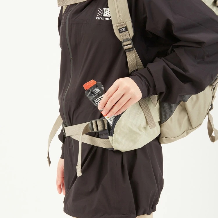 リッジ 30プラス スモール バックパック シルバーグレー H64×W28×D23cm（30L+） #501099-1010