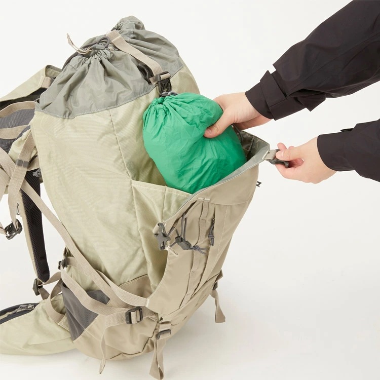 リッジ 30プラス スモール バックパック シルバーグレー H64×W28×D23cm（30L+） #501099-1010