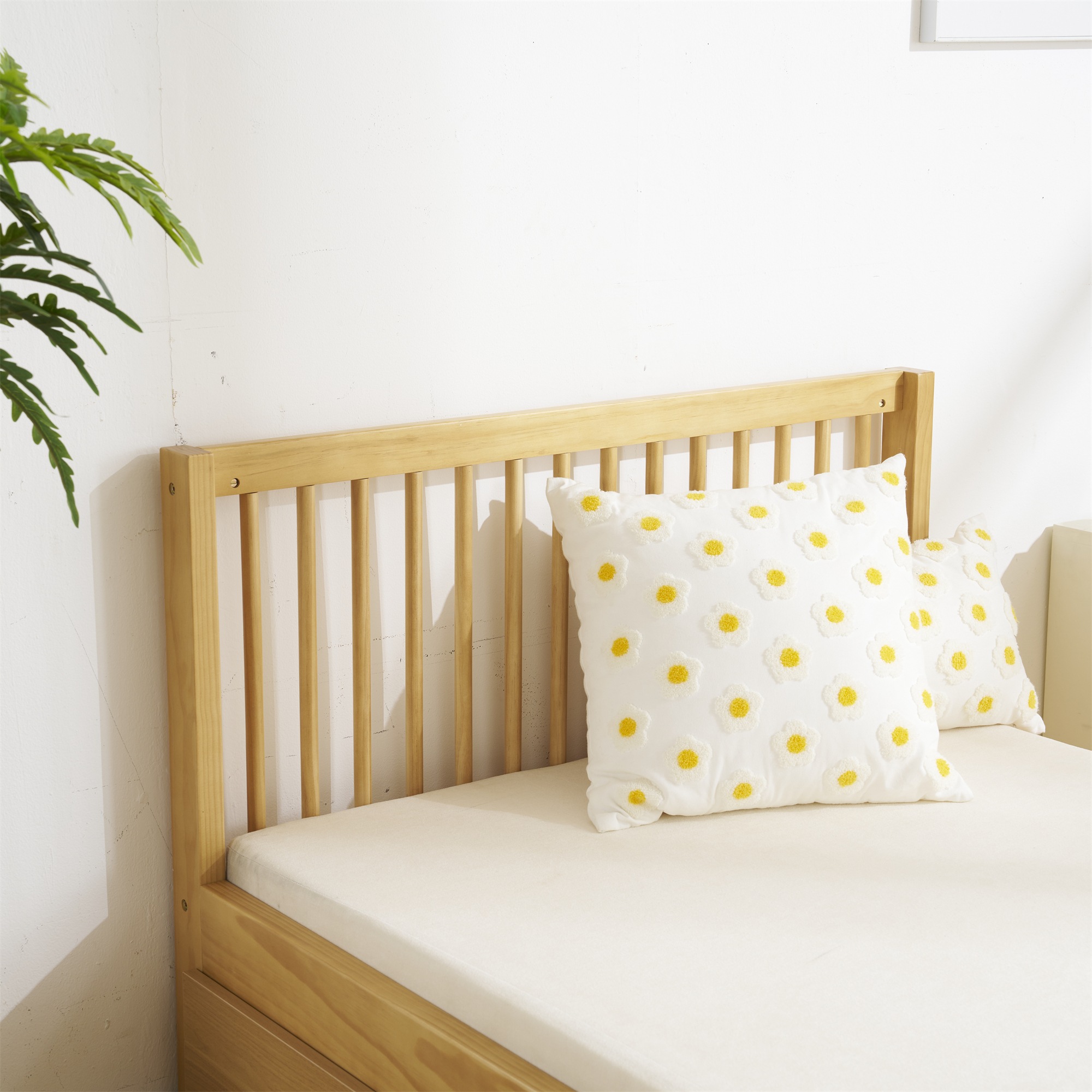 国内発送!【新作ベッド シングル すのこベッド 収納 北欧 おしゃれ ベッドフレーム 頑丈 シンプル すのこ 木製 耐荷重 新生活 子供ベッド 子供部屋 大人用 収納 ベッド 北欧風 シンプル 国内発送!【新作ベッド シングル すのこベッド 収納 北欧 おしゃれ ベッドフレーム 頑丈 シンプル すのこ 木製 耐荷重 新生活 子供ベッド 子供部屋 大人用 収納 ベッド 北欧風 シンプル