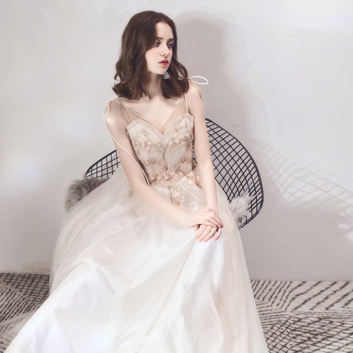 カラードレス パーティードレス 演奏会用ドレス ウェディングドレス ロングドレス 発表会 結婚式 ピアノ 二次会 ドレス 前撮り 結婚式 花嫁 演奏会 お呼ばれ