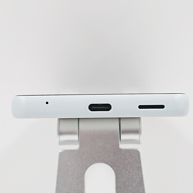 Xperia Ace II SO-41B ドコモ ホワイト 送料無料 本体 c09142 Xperia Ace II SO-41B ドコモ ホワイト 送料無料 本体 c09142