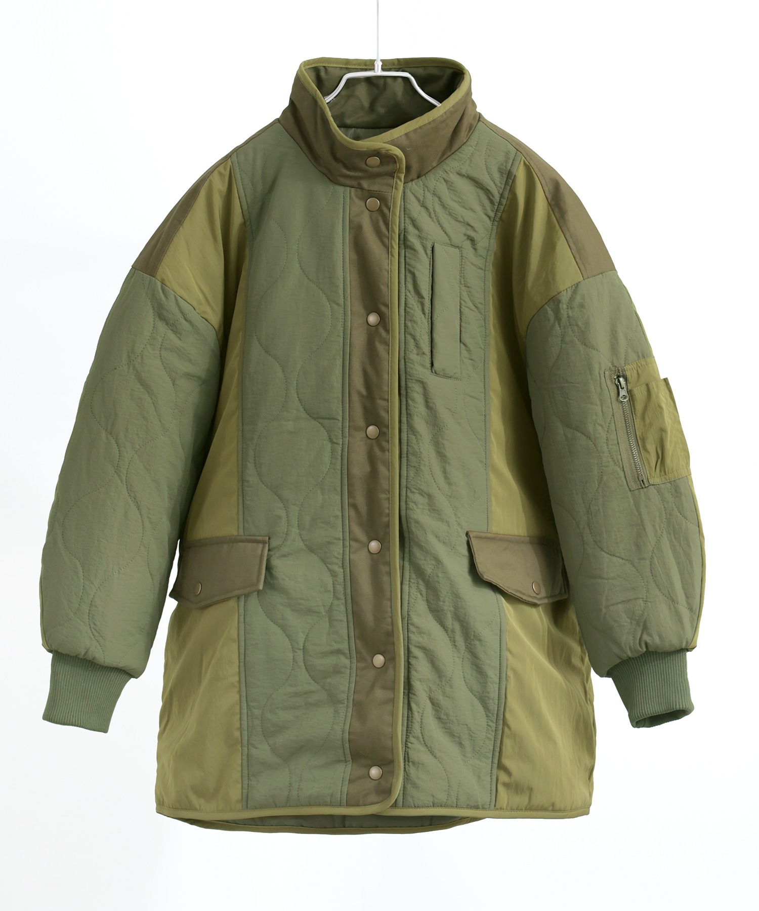 ヴィンテージ風パッチワーク中綿コート ダウンコート ダウンジャケット ブルゾン ハーフコート 防寒対策 カジュアル ガーリー フェミニン 韓国ファッション オーバーサイズ ゆったり 大きめ 通勤 通学 ヴィンテージ風パッチワーク中綿コート ダウンコート ダウンジャケット ブルゾン ハーフコート 防寒対策 カジュアル ガーリー フェミニン 韓国ファッション オーバーサイズ ゆったり 大きめ 通勤 通学