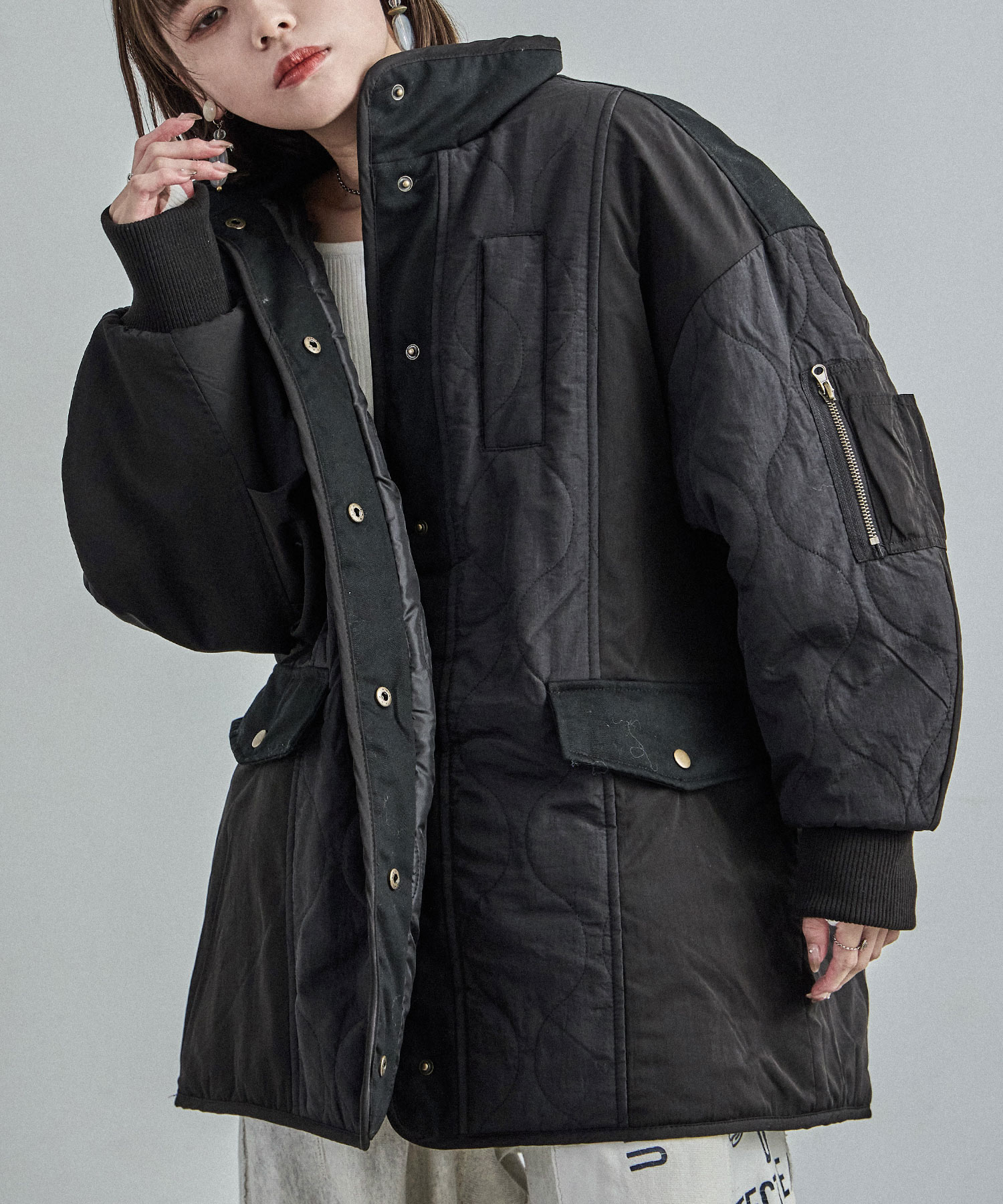 ヴィンテージ風パッチワーク中綿コート ダウンコート ダウンジャケット ブルゾン ハーフコート 防寒対策 カジュアル ガーリー フェミニン 韓国ファッション オーバーサイズ ゆったり 大きめ 通勤 通学 ヴィンテージ風パッチワーク中綿コート ダウンコート ダウンジャケット ブルゾン ハーフコート 防寒対策 カジュアル ガーリー フェミニン 韓国ファッション オーバーサイズ ゆったり 大きめ 通勤 通学