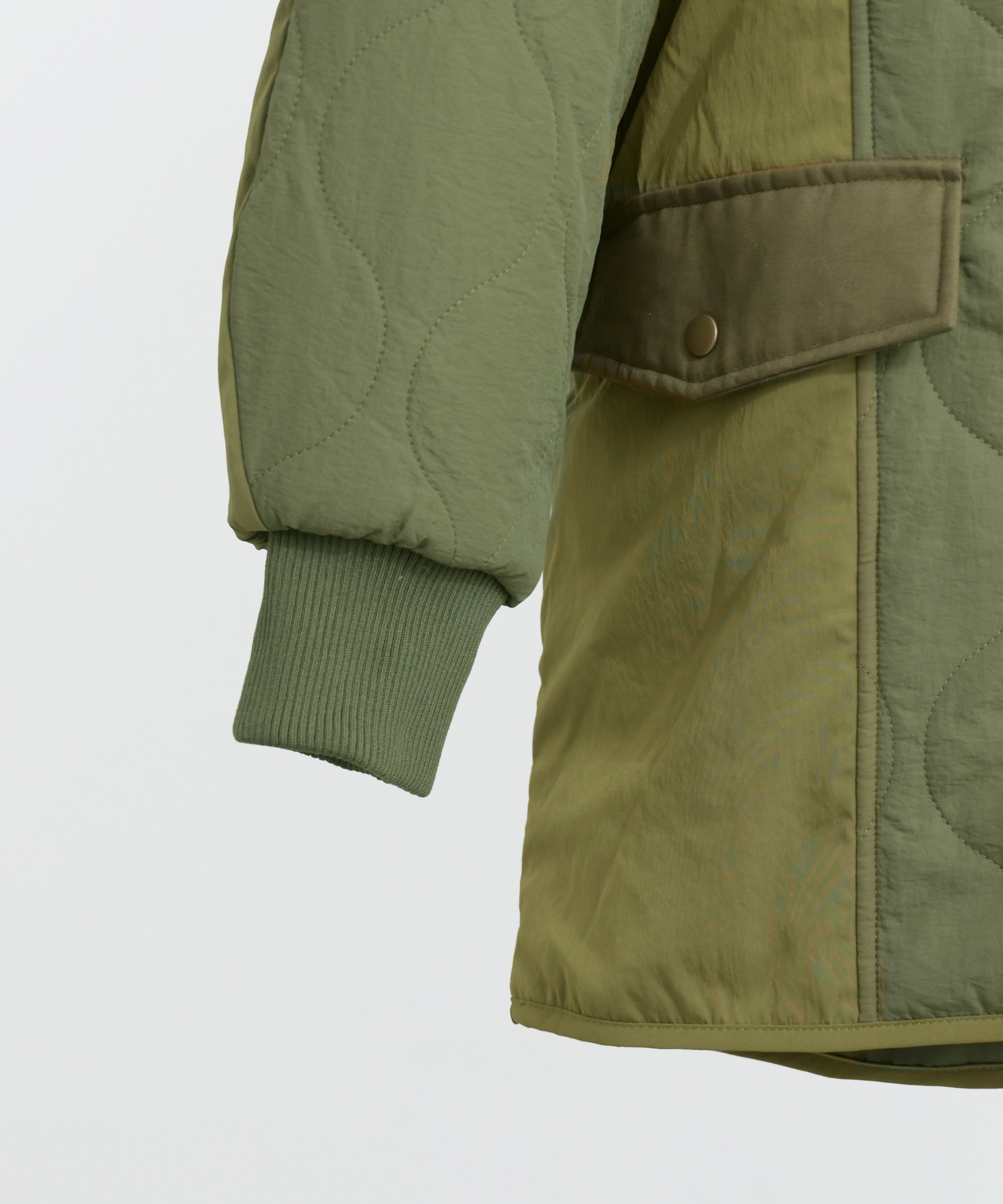 ヴィンテージ風パッチワーク中綿コート ダウンコート ダウンジャケット ブルゾン ハーフコート 防寒対策 カジュアル ガーリー フェミニン 韓国ファッション オーバーサイズ ゆったり 大きめ 通勤 通学 ヴィンテージ風パッチワーク中綿コート ダウンコート ダウンジャケット ブルゾン ハーフコート 防寒対策 カジュアル ガーリー フェミニン 韓国ファッション オーバーサイズ ゆったり 大きめ 通勤 通学