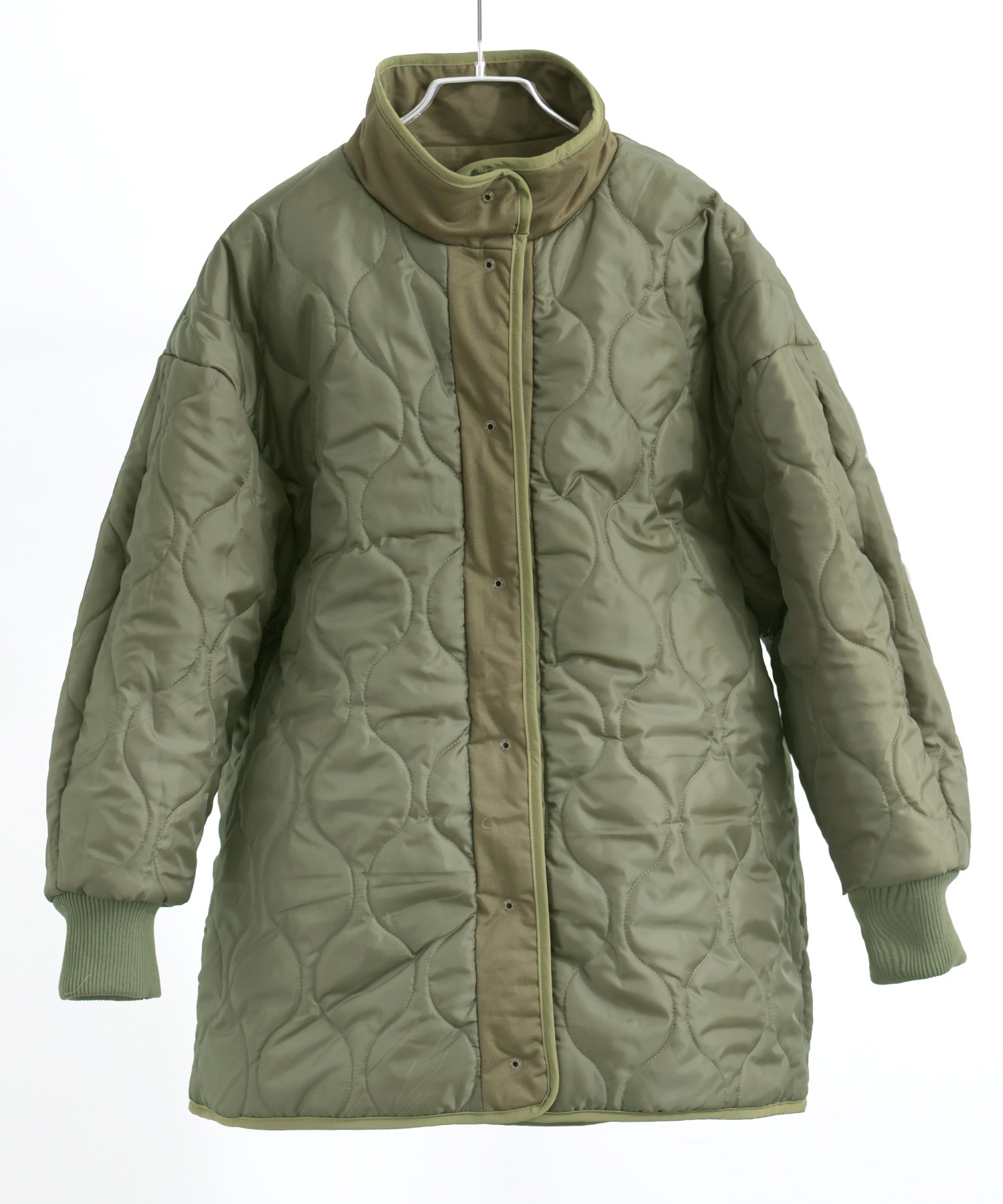 ヴィンテージ風パッチワーク中綿コート ダウンコート ダウンジャケット ブルゾン ハーフコート 防寒対策 カジュアル ガーリー フェミニン 韓国ファッション オーバーサイズ ゆったり 大きめ 通勤 通学 ヴィンテージ風パッチワーク中綿コート ダウンコート ダウンジャケット ブルゾン ハーフコート 防寒対策 カジュアル ガーリー フェミニン 韓国ファッション オーバーサイズ ゆったり 大きめ 通勤 通学