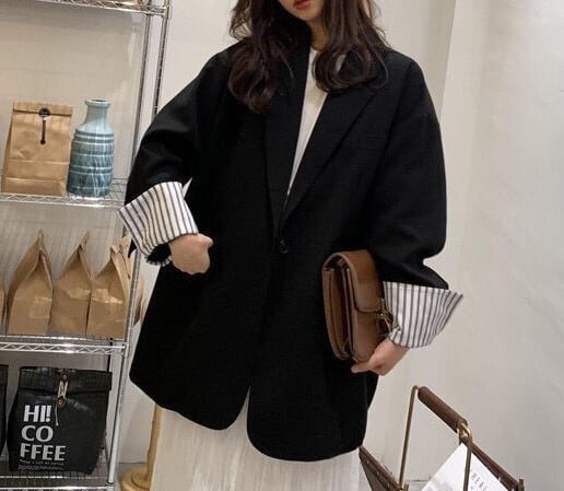 レディース ジャケット 上着 テーラードジャケット 羽織り アウター オーバーサイズ スーツ ラペルネック ストライプ インスタ映え 可愛い かわいい 韓国 かっこいい カジュアル 大人 上品 lou レディース ジャケット 上着 テーラードジャケット 羽織り アウター オーバーサイズ スーツ ラペルネック ストライプ インスタ映え 可愛い かわいい 韓国 かっこいい カジュアル 大人 上品 lou