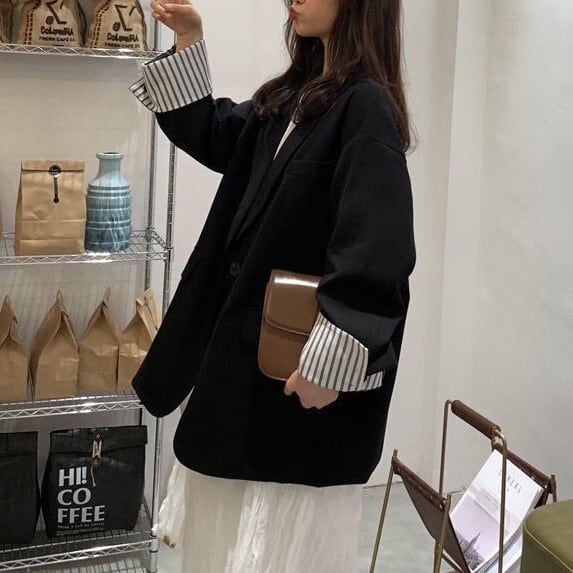 レディース ジャケット 上着 テーラードジャケット 羽織り アウター オーバーサイズ スーツ ラペルネック ストライプ インスタ映え 可愛い かわいい 韓国 かっこいい カジュアル 大人 上品 lou レディース ジャケット 上着 テーラードジャケット 羽織り アウター オーバーサイズ スーツ ラペルネック ストライプ インスタ映え 可愛い かわいい 韓国 かっこいい カジュアル 大人 上品 lou