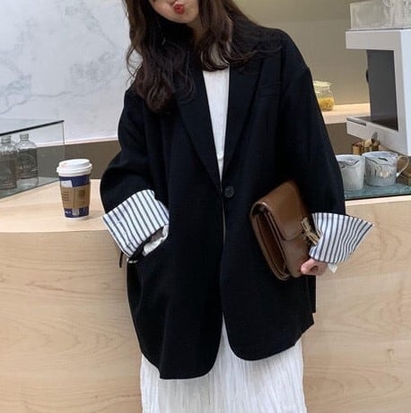 レディース ジャケット 上着 テーラードジャケット 羽織り アウター オーバーサイズ スーツ ラペルネック ストライプ インスタ映え 可愛い かわいい 韓国 かっこいい カジュアル 大人 上品 lou レディース ジャケット 上着 テーラードジャケット 羽織り アウター オーバーサイズ スーツ ラペルネック ストライプ インスタ映え 可愛い かわいい 韓国 かっこいい カジュアル 大人 上品 lou